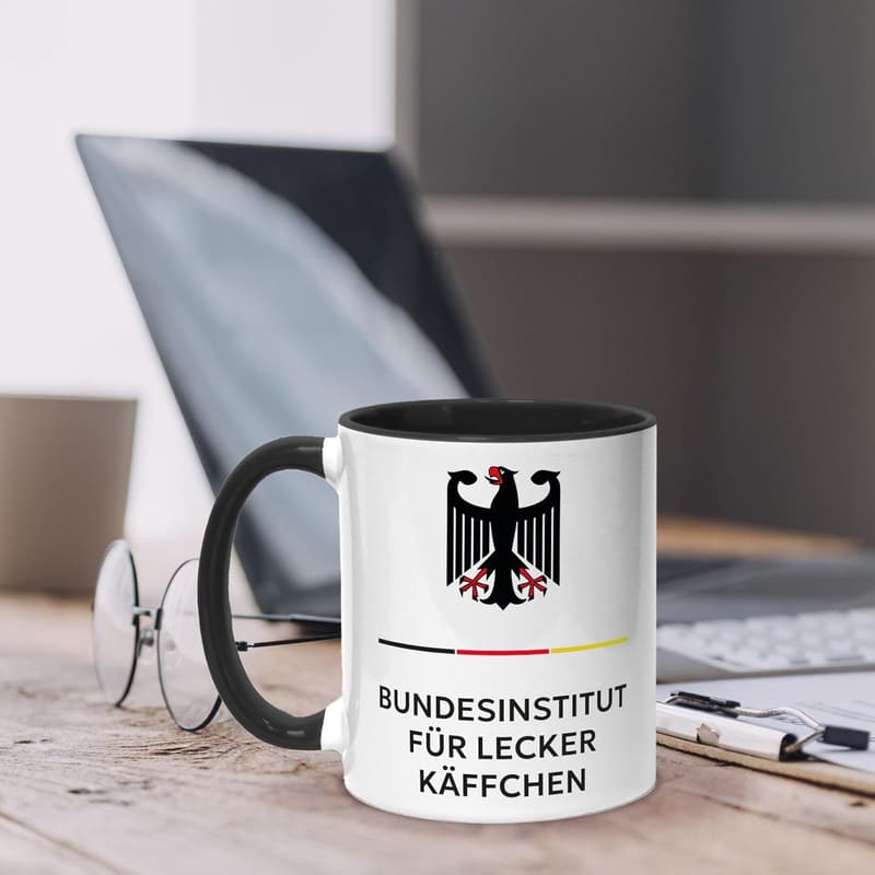 Lustige Kaffeetasse mit Spruch für Kollegen - Geschenk für Kaffeetrinker