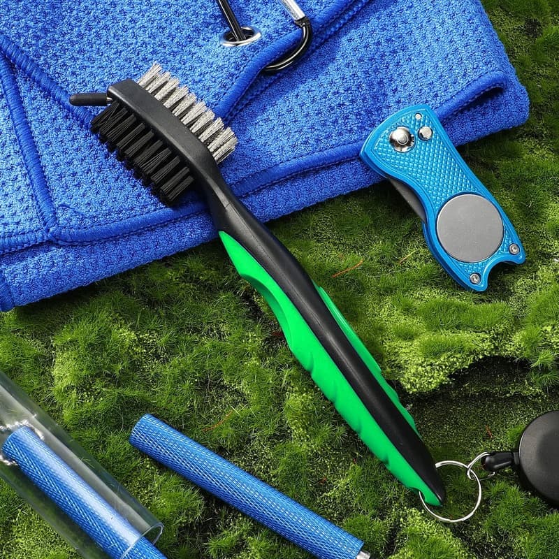 Golf Bürste mit Karabiner und Groove Cleaner - Grün