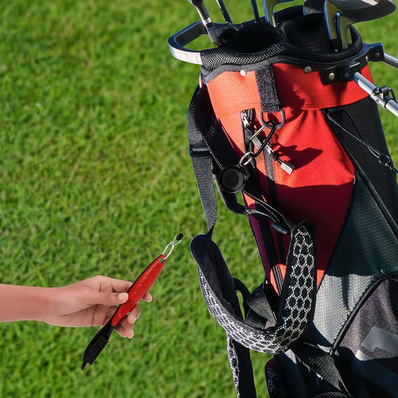 Golfbürste ausziehbar mit Rillenreiniger und Carabiner – ergonomischer Griff