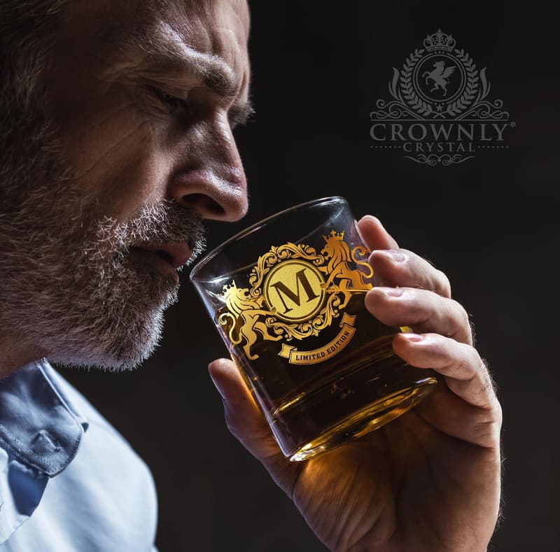 Personalisierte Whiskygläser mit Gravur – ideales Geburtstagsgeschenk für Männer