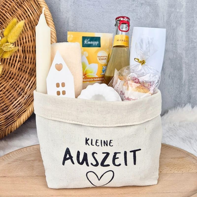 Entspannungsgeschenkset für Frauen im Baumwollkorb