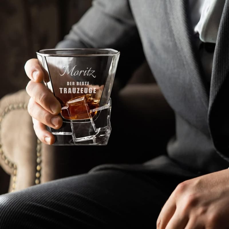 Personalisierter Whiskyglas mit Gravur - 250 ml als Geschenk für Männer