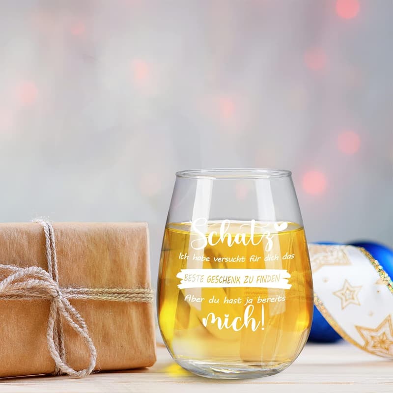 Graviertes Weinglas „Ich liebe Dich“ – Geschenk für Paare zum Jahrestag