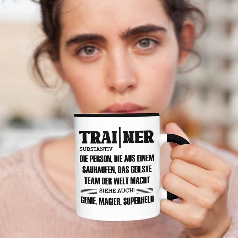 Kaffeetasse für den besten Coach – Füllung mit Motivation (Schwarz)