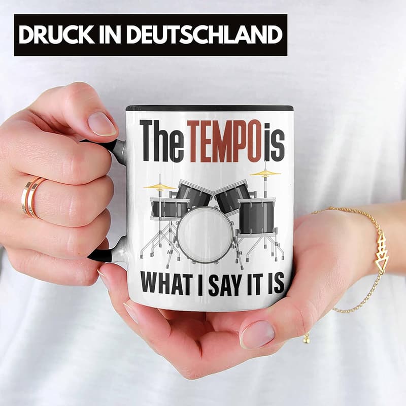 Geschenkidee für Musiker: Lustige Schlagzeuger Tasse (Schwarz)