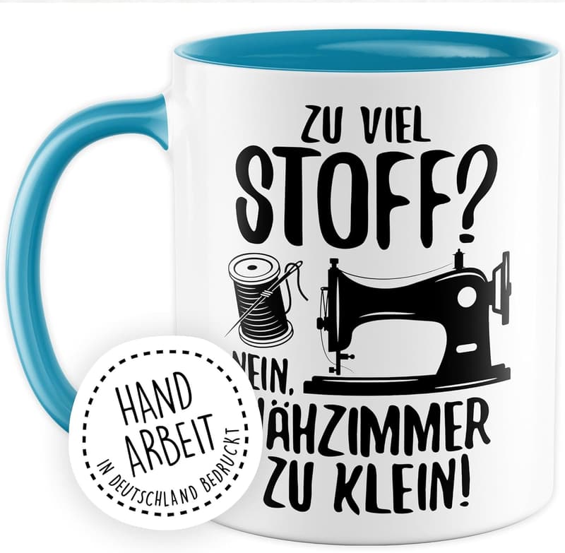 Kaffeetasse für Näherinnen – Spruch: „Nähzimmer zu klein“, 330ml Keramik
