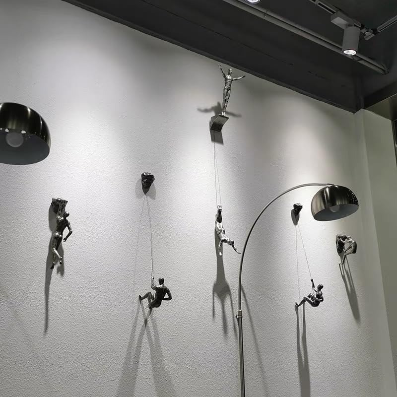 Moderne Kletterer-Skulptur aus Rost – 6-teiliges Wanddekor für Zuhause