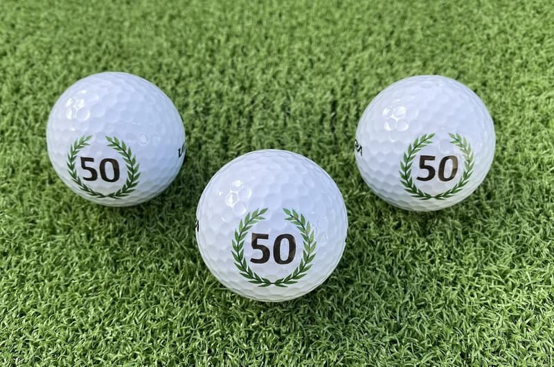 50. Geburtstag Golfbälle im Geschenkset mit Happy Birthday Motiv