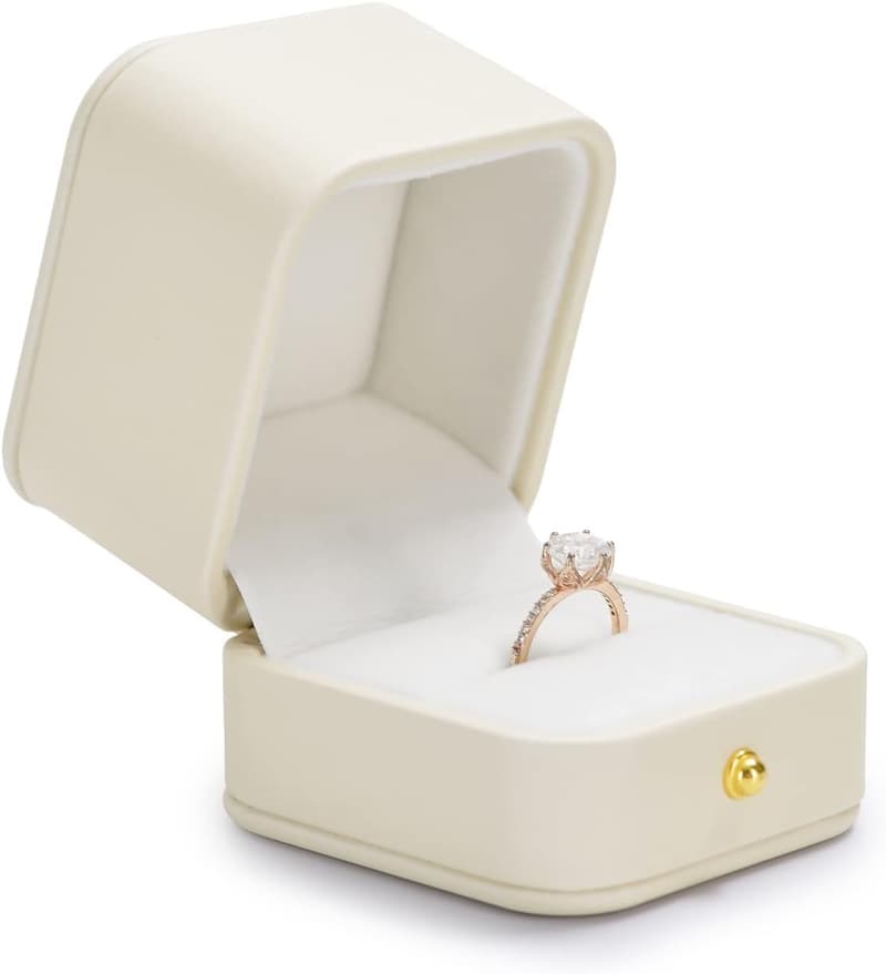 Hochzeitsgeschenk: Oirlv PU Leder Ringbox in Milchweiß