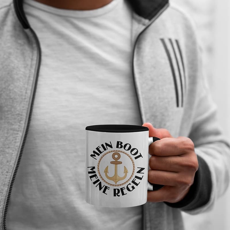 Lustige Kapselei-Tasse für Bootsfahrer und Segler (Schwarz)