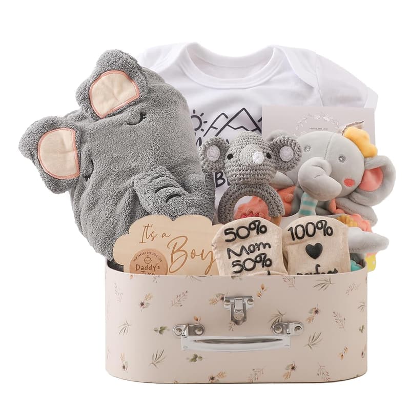 Neugeborenen Geschenkset: Badetuch, Decke, Strampler & Spielzeug
