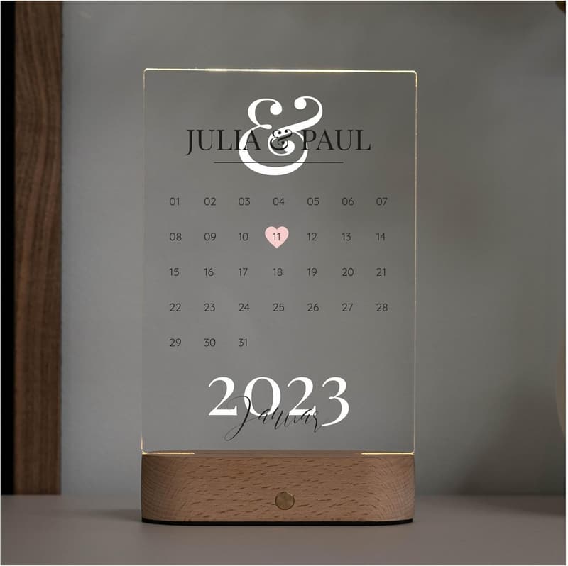 Personalisierte Acrylglas-Kalender 20x15cm - Geschenk für Paare