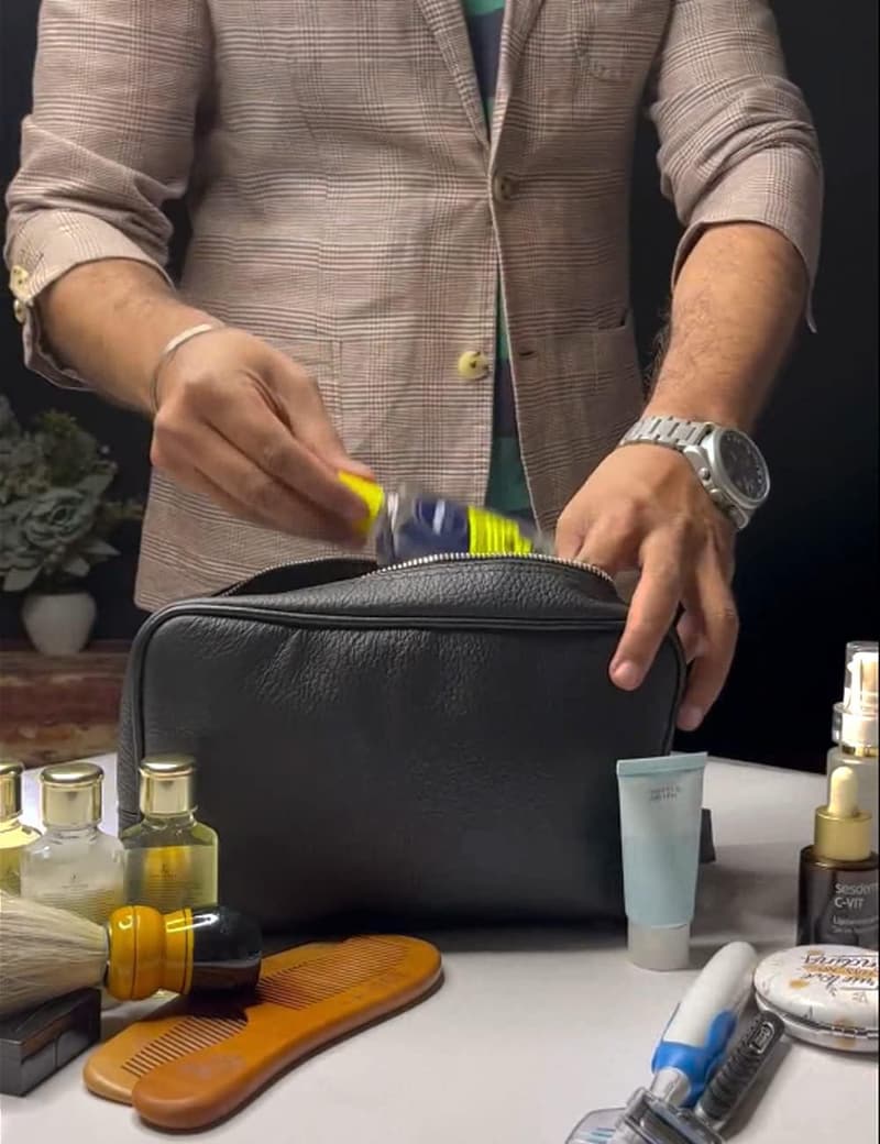 Leder Kulturbeutel für Reisen - Handgefertigte Waschtasche (Schwarz)