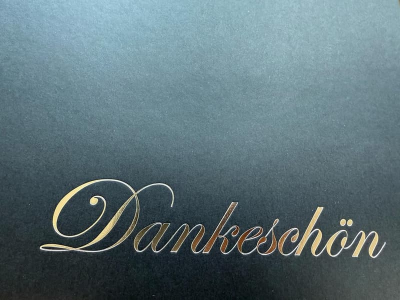 Dankeschön-Geschenkbox, magnetische Faltbox, 33x22x10cm, schwarz-matt mit Silber