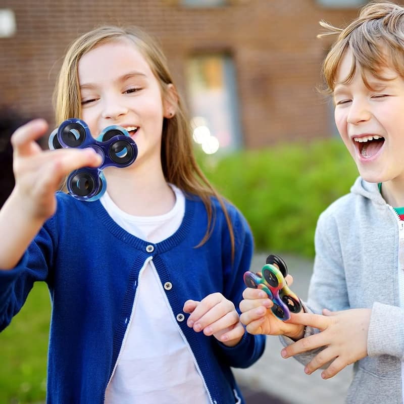 Fidget Spinner Paket für Kinder und Erwachsene – 12 Stück Stressspielzeug