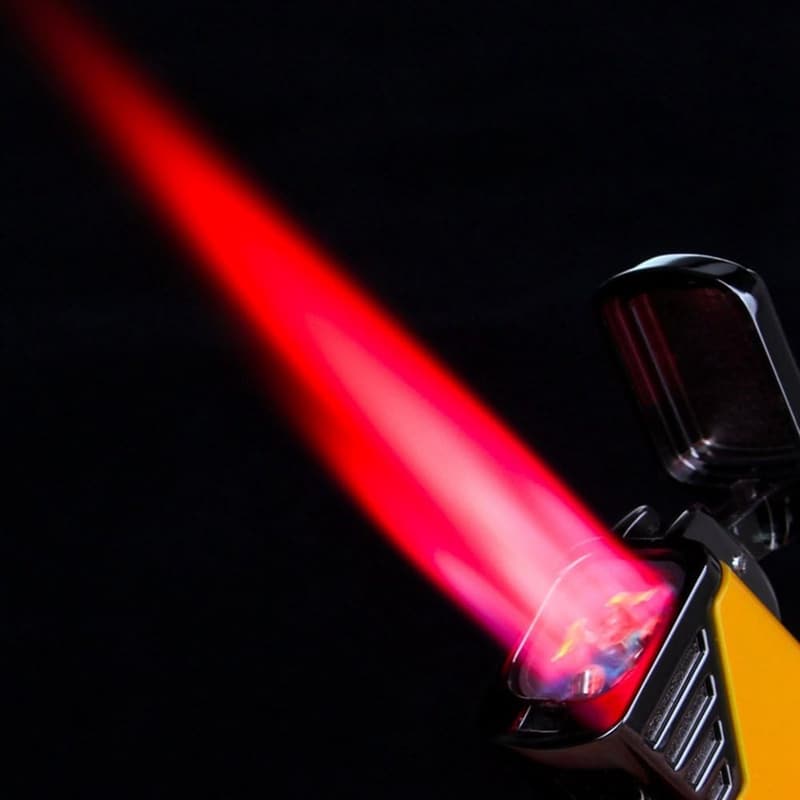 PIPITA Nachfüllbares Sturmfeuerzeug mit Jetflamme aus Zinklegierung