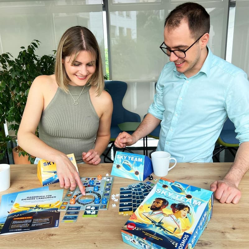 Sky Team - Strategisches Brettspiel für 2 Personen ab 10 Jahren