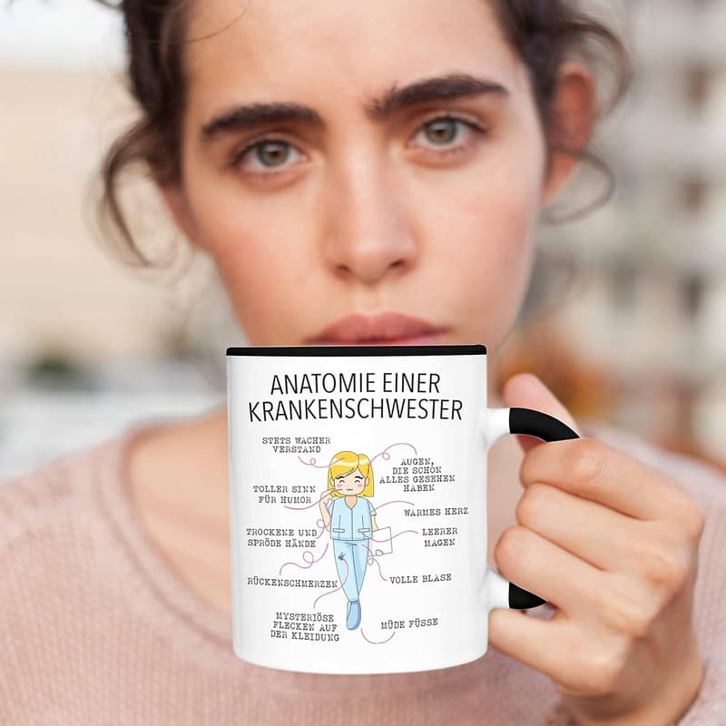 Lustige Tasse für Krankenschwestern – Anatomie Design (Schwarz)