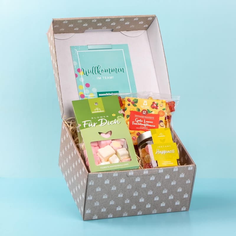 Willkommensgeschenkbox für neue Teammitglieder im Onboarding