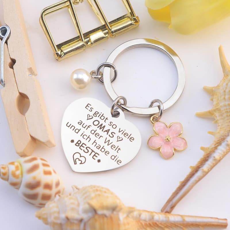 Oma Schlüsselanhänger – Personalisiertes Geschenk für Muttertag oder Geburtstag
