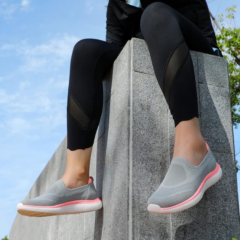 Atmungsaktive Damen Sneaker für Jogging und Fitness