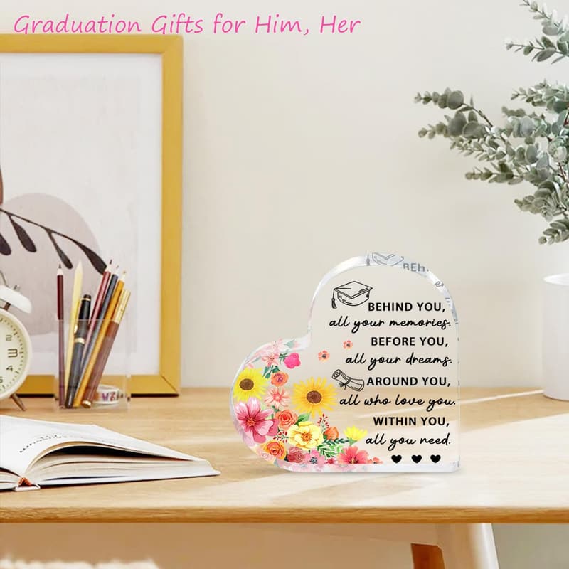 2025 Graduation Engraved Acrylic Heart Plaque Gift