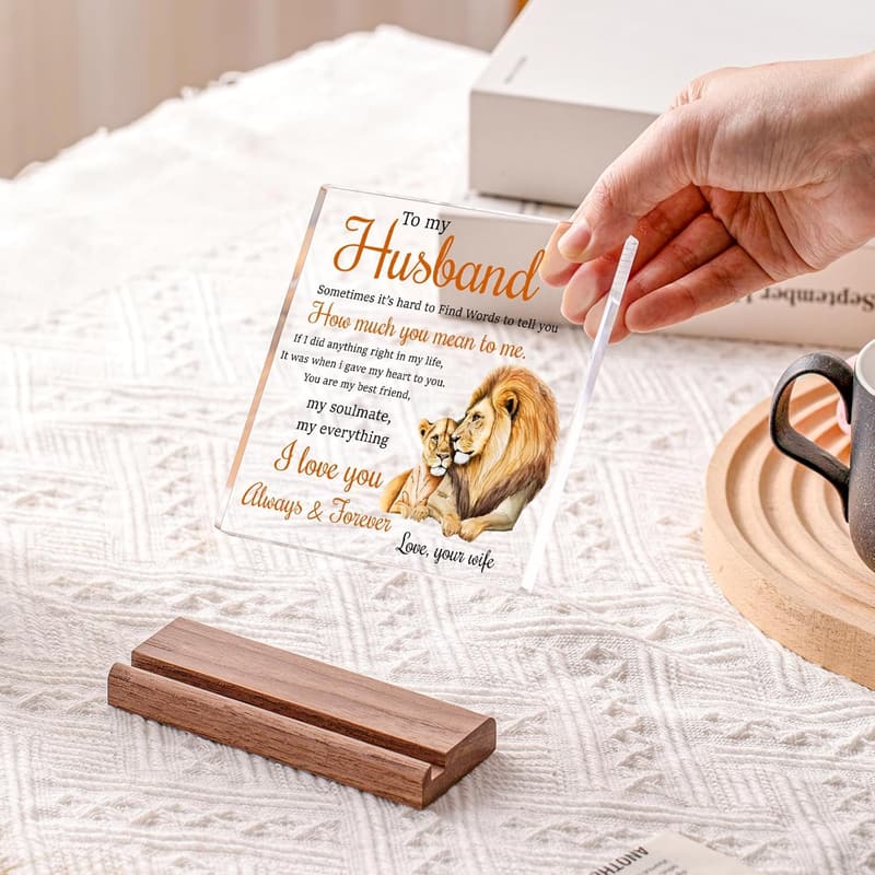 Lion-Themed Acrylic Plaque for Husband's Birthday