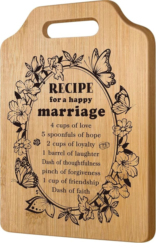 2025 Wedding Gifts: Personalized Cutting Board for Couples