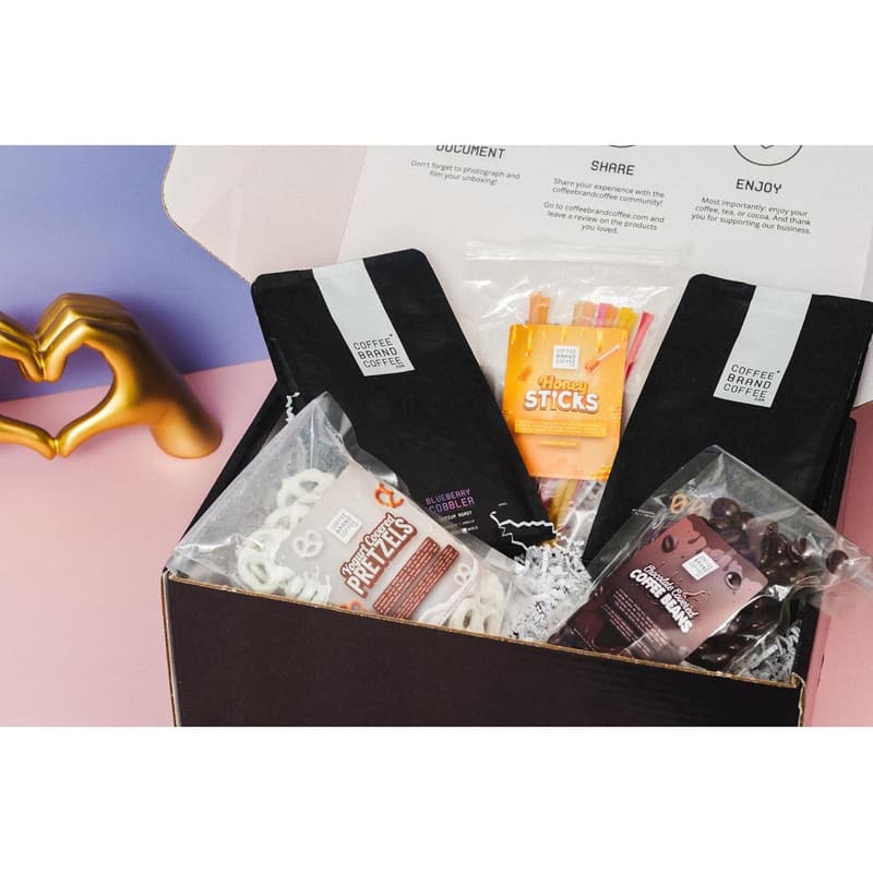 Coffee Gift Box - Medium Roast Blueberry Cobbler with Treats
