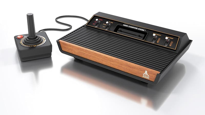 Atari 2600+ Console with Joystick & 10 Games - HDMI Output