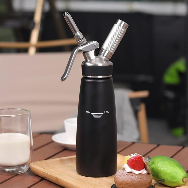 Portable Stainless Steel Whipped Cream Dispenser, 1-Pint