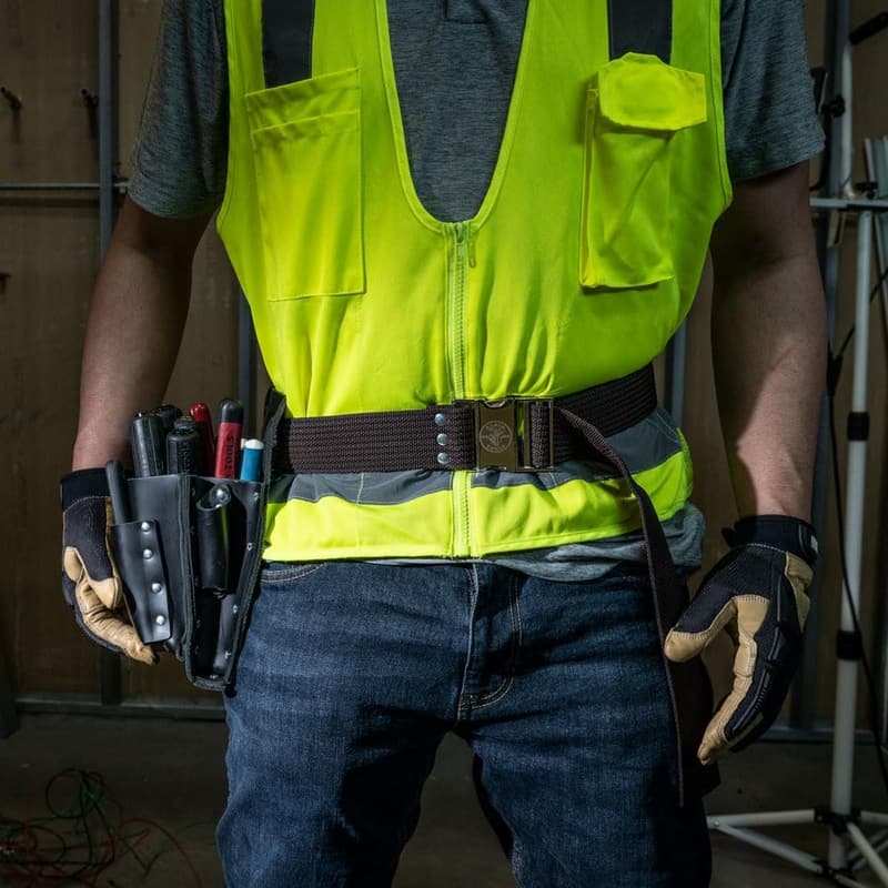 Adjustable 2-Inch Wide Tool Belt for Electricians