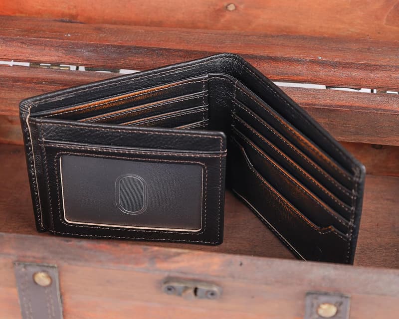 Men's USA Flag Bifold Wallet - RFID Blocking, Full Grain Leather