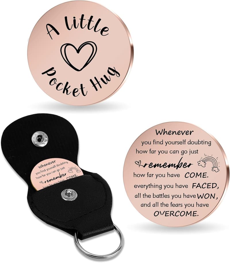 2025 Graduation Pocket Hug Token for Women and Men