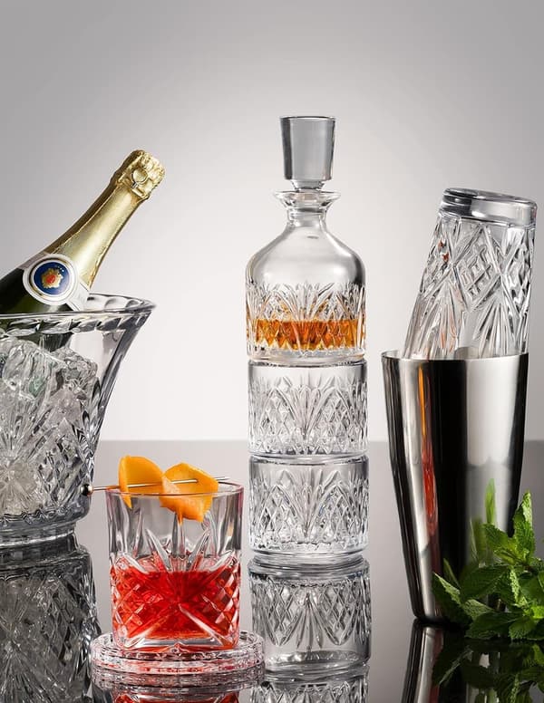 Dublin 3-Pc Stackable Whiskey Decanter & Glass Set