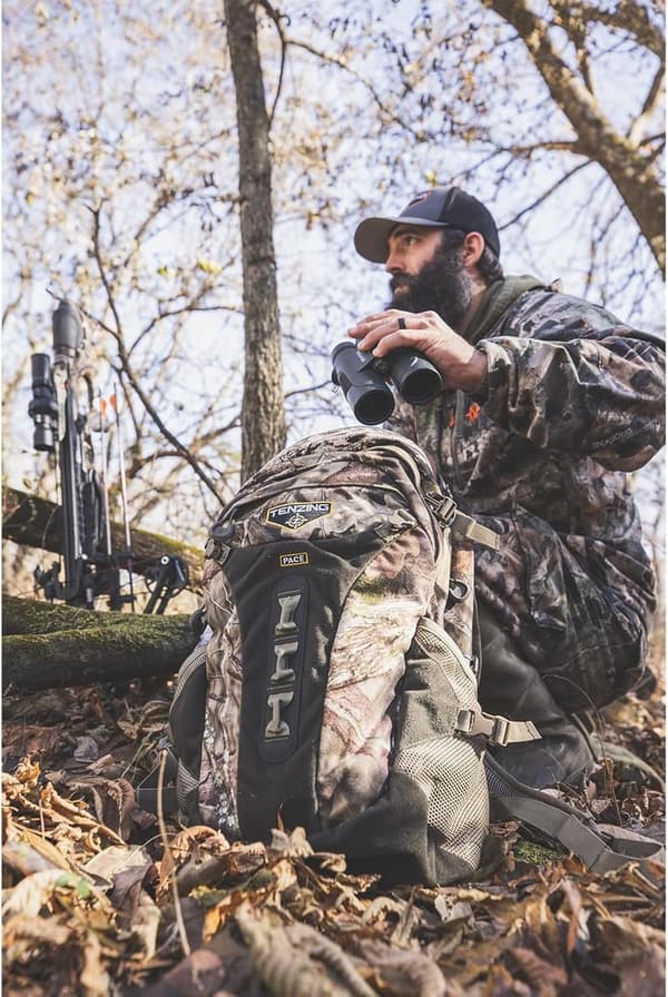 Mossy Oak Hunting Backpack with Water Reservoir, 1,600 Cubic Inches