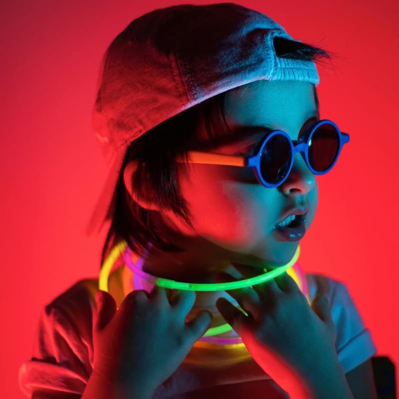 Glow Sticks Party Pack - 100 8