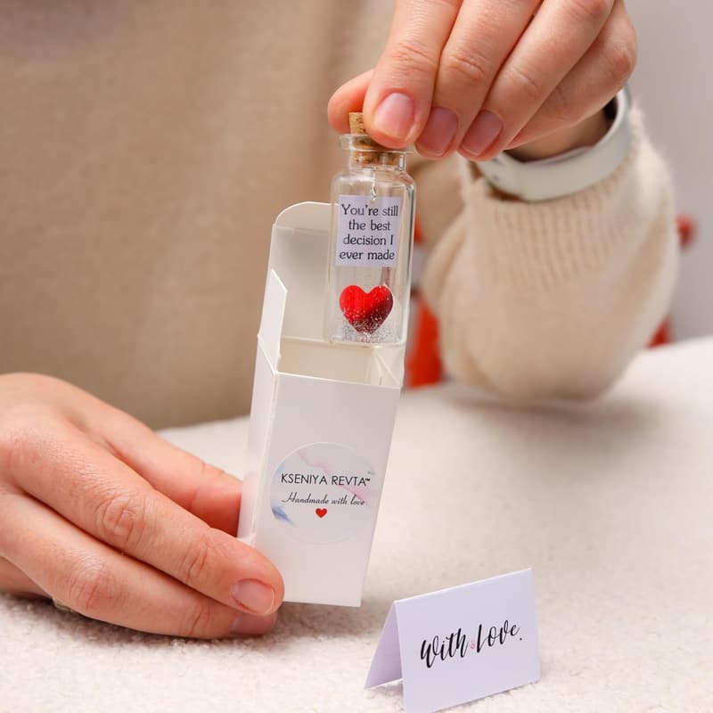 Anniversary Gift: Message in a Bottle for Couples