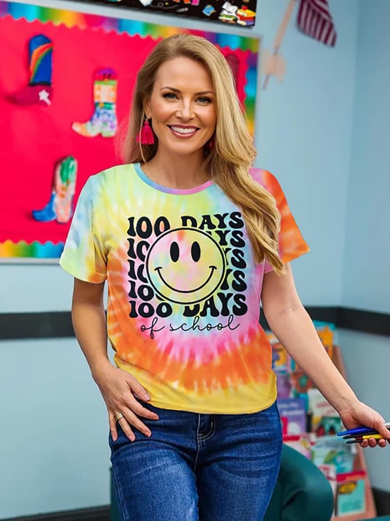 100 Days of School Graphic Tee for Women Teachers