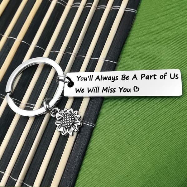 Farewell Keychain Gift for Colleagues and Mentors