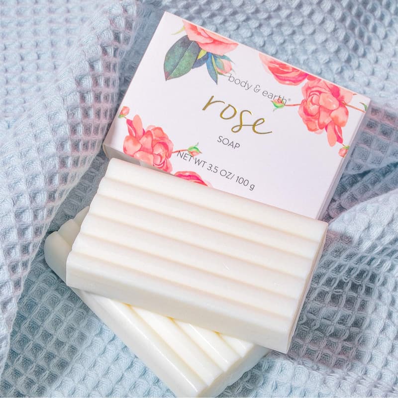 Mother's Day Rose Spa Gift Set for Women - 5-Piece Self-Care Kit