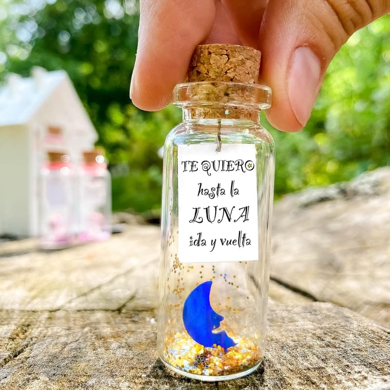 Romantic Message Gift Bottle for Couples with Wishes Card