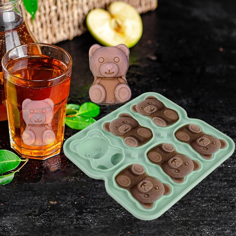 3D Bear Ice Cube Tray Mold - Fun Whiskey & Bourbon Gift