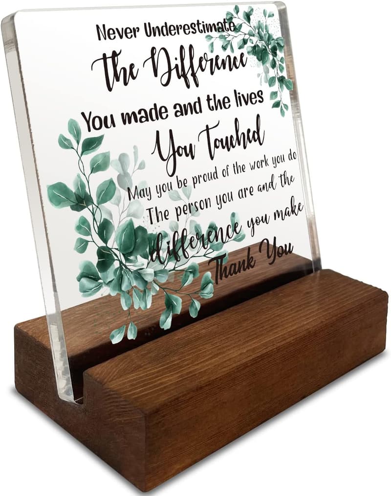 Farewell Gifts for Women: Cute Desk Decorations & Keepsakes