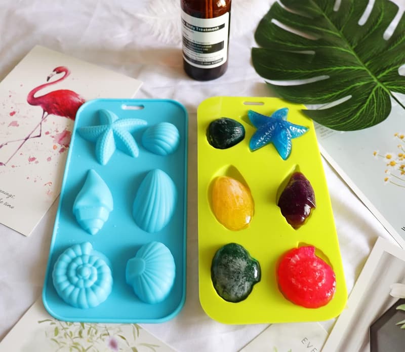 Silicone Starfish & Conch Ice Cube Molds - Set of 2