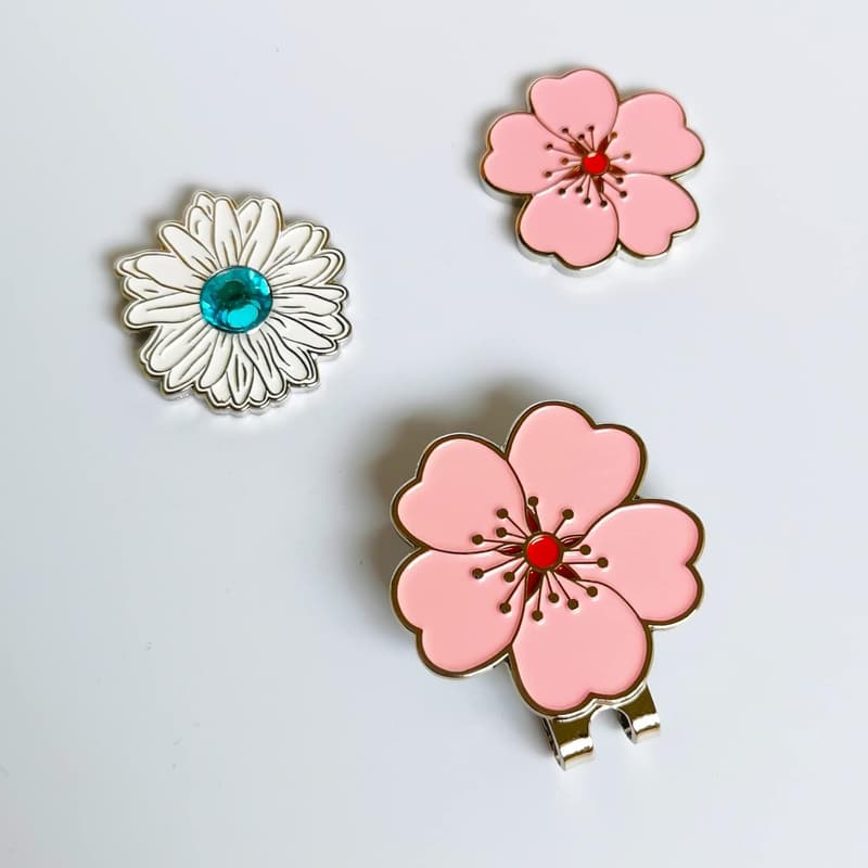 Golf Ball Marker and Hat Clip Set – Novelty Accessories for Golfers
