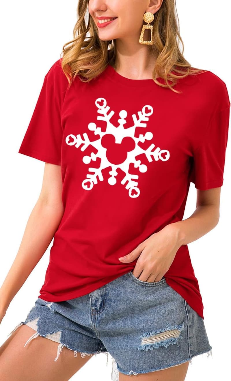Magic Kingdom Castle Graphic Tee for Women - Casual Holiday Top