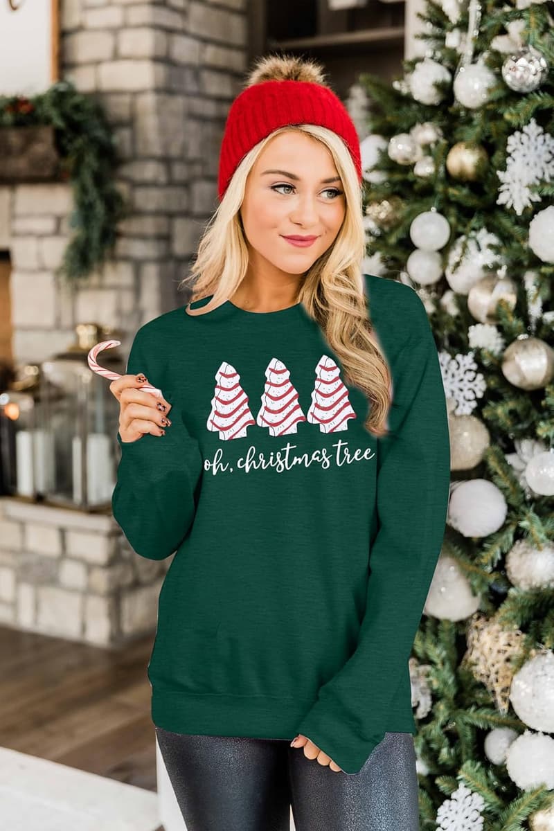 Christmas Women's Graphic Sweatshirt with Tree Design
