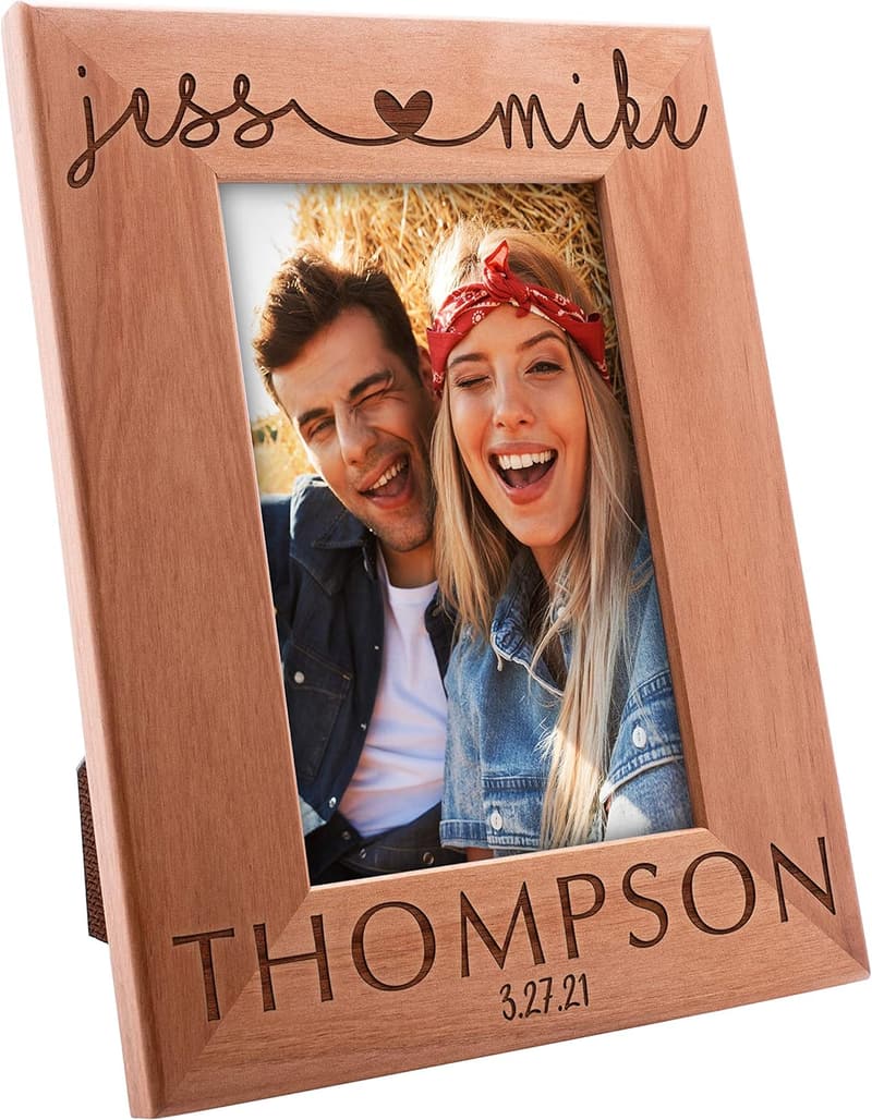 Personalized 4x6 Love Photo Frame for Couples - Valentine's Gift
