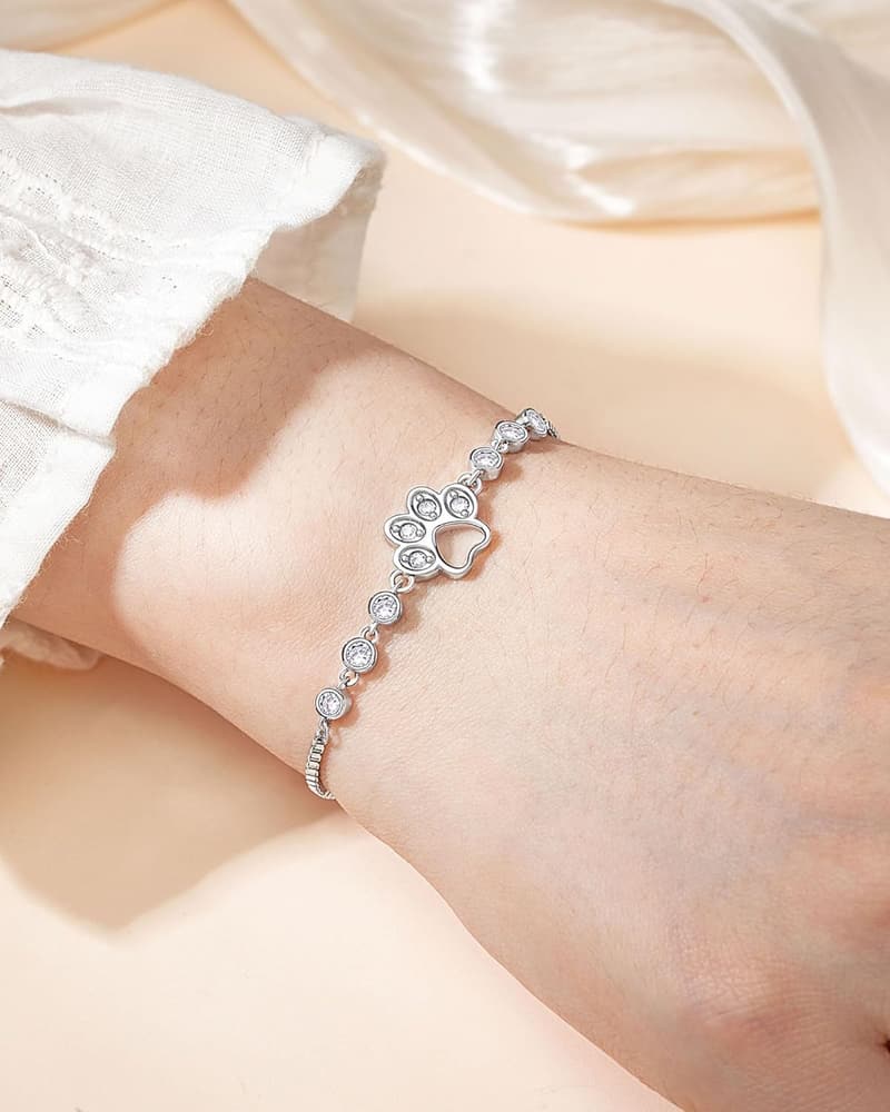 Infinity Love Heart Bracelet for Women - Birthday & Valentine's Gift